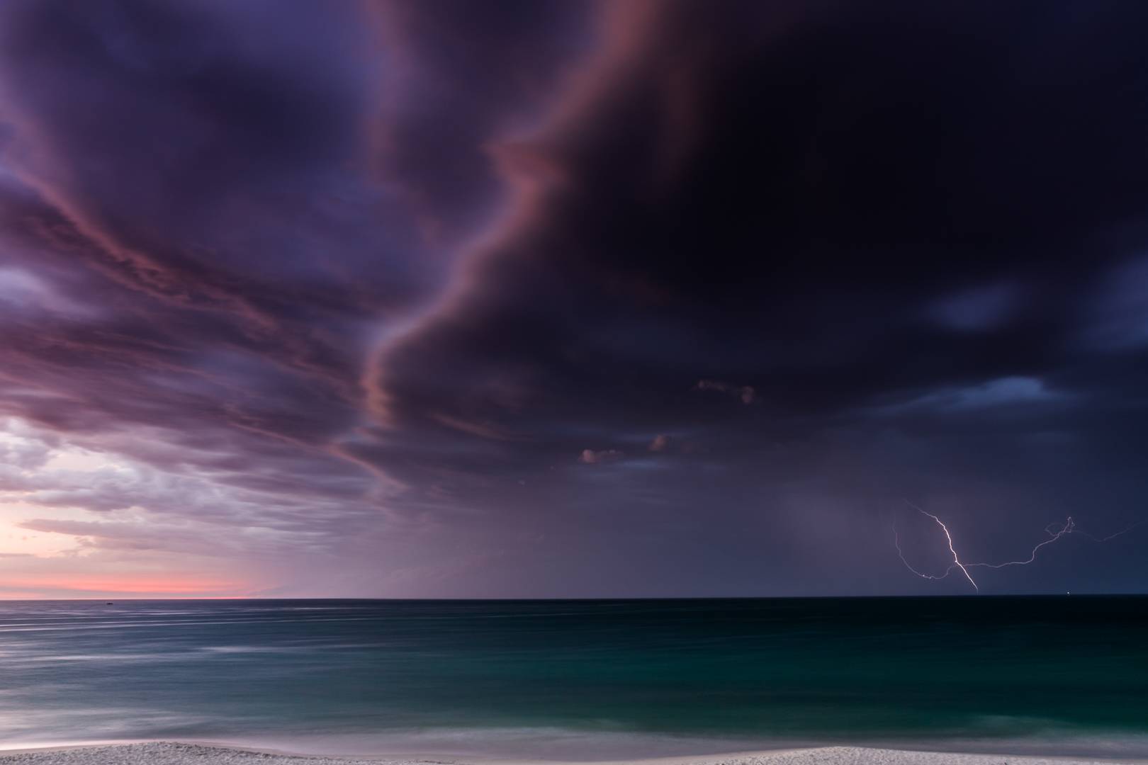 <br />
<b>Notice</b>:  Undefined index: photo in <b>/home/clementviala/www/templates_c/eec0af92214fa7a7491e200e2a82568cffd642d9.file.contact.tpl.cache.php</b> on line <b>31</b><br />
<br />
<b>Notice</b>:  Trying to get property 'value' of non-object in <b>/home/clementviala/www/templates_c/eec0af92214fa7a7491e200e2a82568cffd642d9.file.contact.tpl.cache.php</b> on line <b>31</b><br />
<br />
<b>Notice</b>:  Trying to get property 'fichier_alt' of non-object in <b>/home/clementviala/www/templates_c/eec0af92214fa7a7491e200e2a82568cffd642d9.file.contact.tpl.cache.php</b> on line <b>31</b><br />
